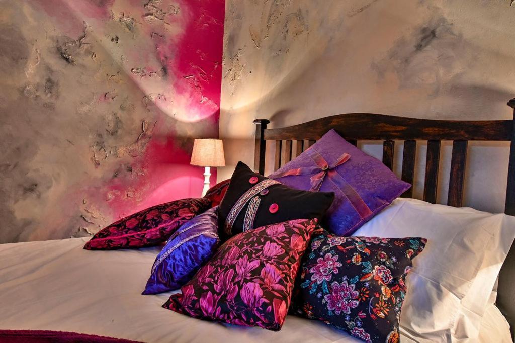 Iszis Guest House บลูมฟอนเทน ภายนอก รูปภาพ